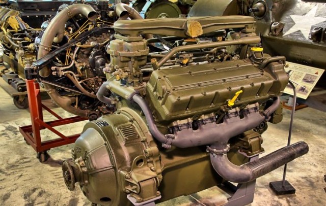 The 7 Most Enormous V8 Engines Ever Built By Ford