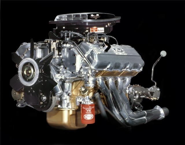 The 7 Most Enormous V8 Engines Ever Built By Ford